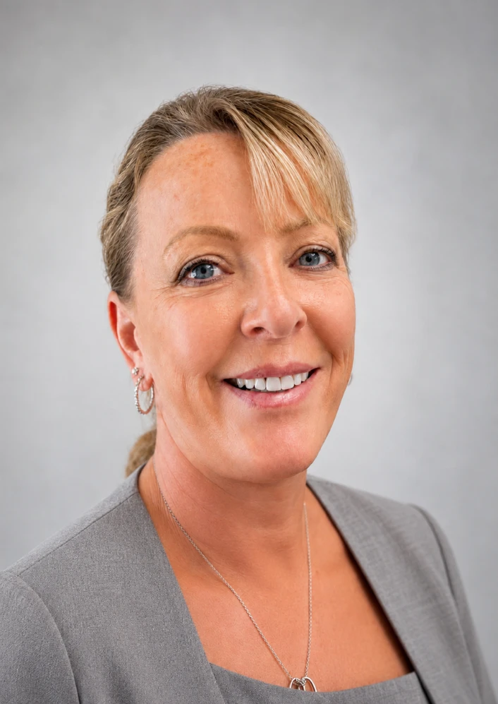 Suzanne Liano BSc (Hons) DHDT (Ports) 2011